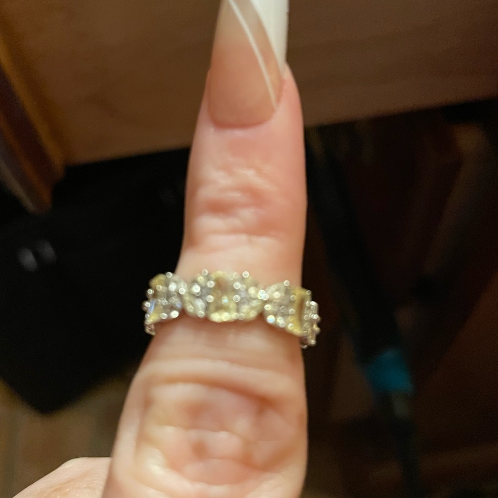 Bomb partySize 6 lemon cz ring